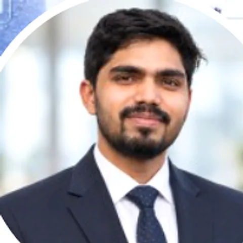 Member of the Research and analytics team